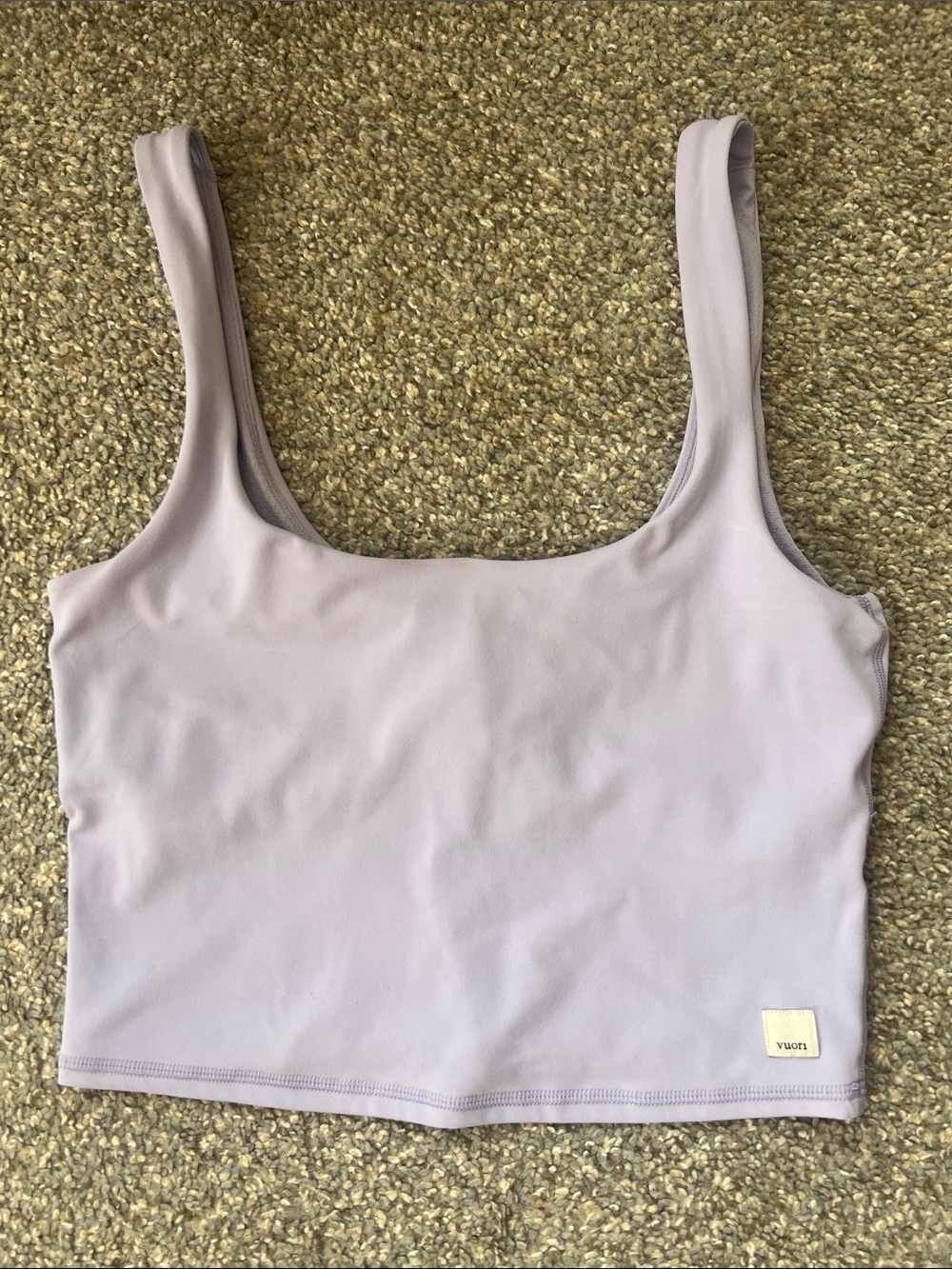 Vuori Lilac Scoop Neck Cropped Tank. Small